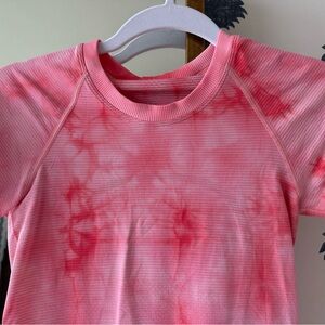 Lululemon swiftly (size 2) pink and coral tie dye